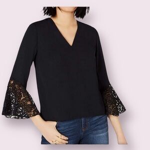𝅺BAR III womens lace sleeves blouse. Size medium